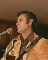 Holler Country Music
