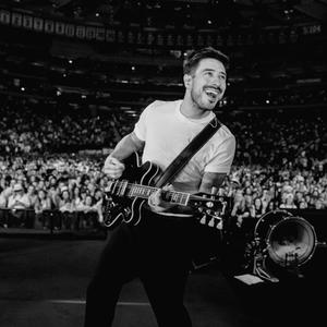 Marcus Mumford performing 2026