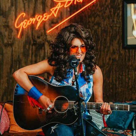 Hannah Dasher for the Holler Nashville Sessions Presented by George Dickel, courtesy of George Dickel