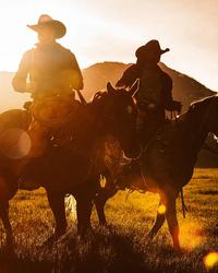 Holler Country Music