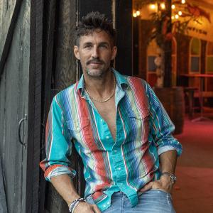 Holler Country Music