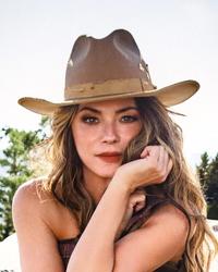 Shania Twain press photo 2026