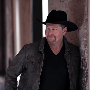 Artist - Tracy Lawrence 1
