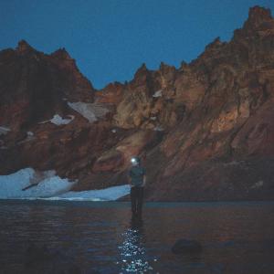Album – Night Diving (The Cost Of Growing Up) – Max McNown