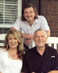 Artist - Morgan Wallen & His Mother & Father 1