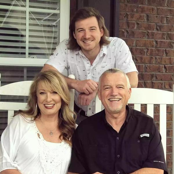 Artist - Morgan Wallen & His Mother & Father 1