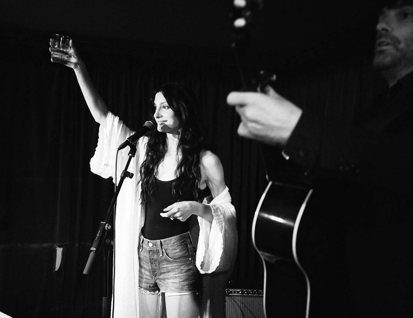 Holler Country Music