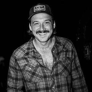 Morgan Wallen behind the scenes of the ‘20 Cigarettes’ video