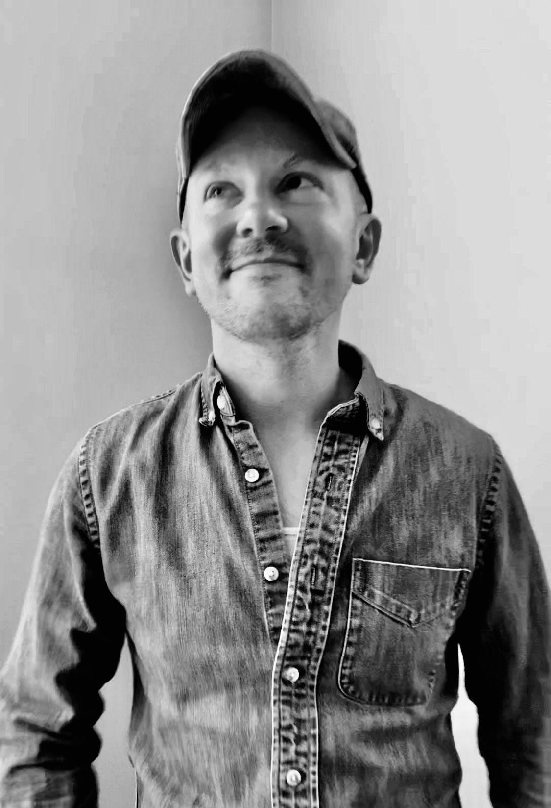 Holler Country Music