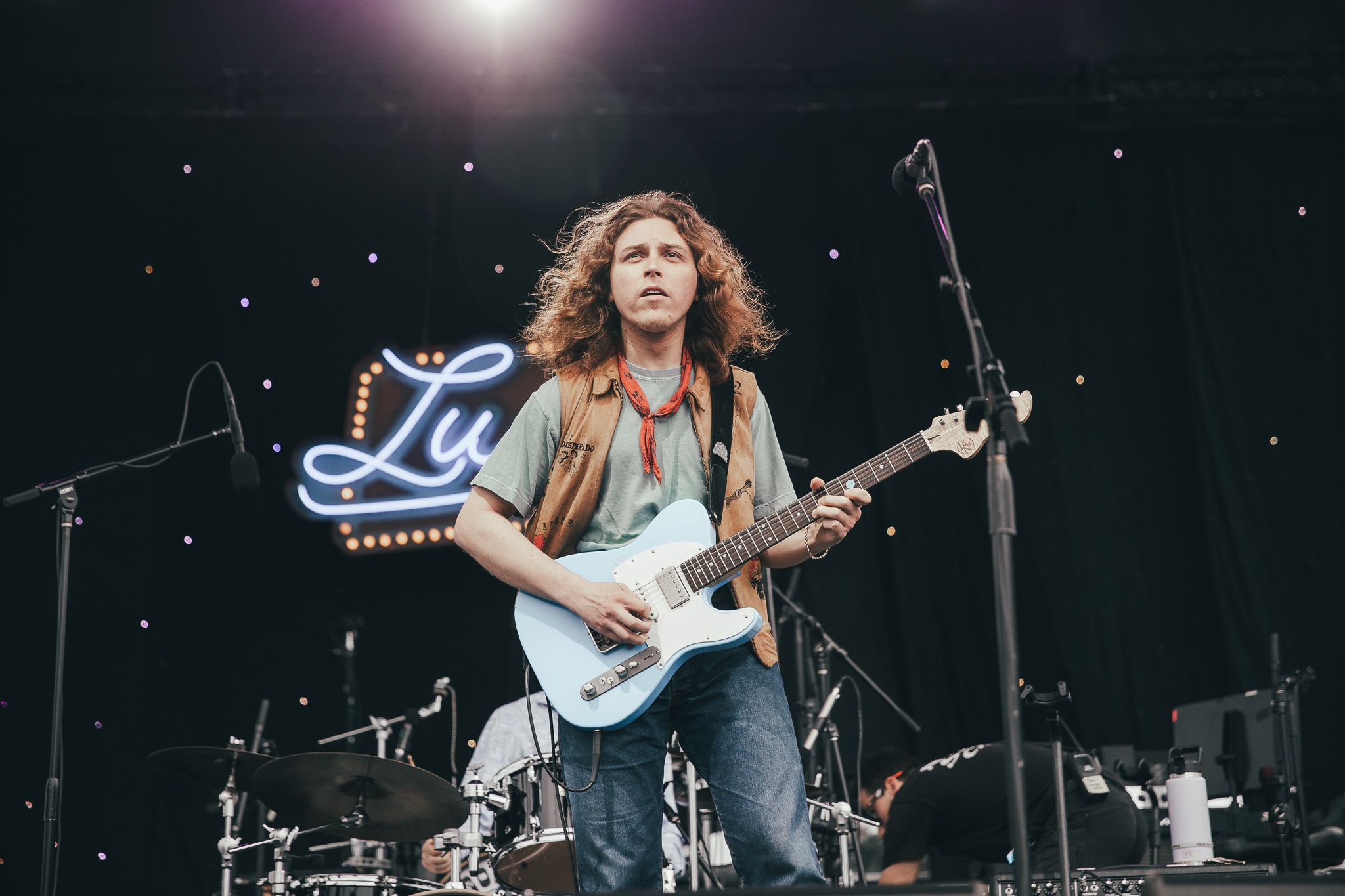 Holler Country Music