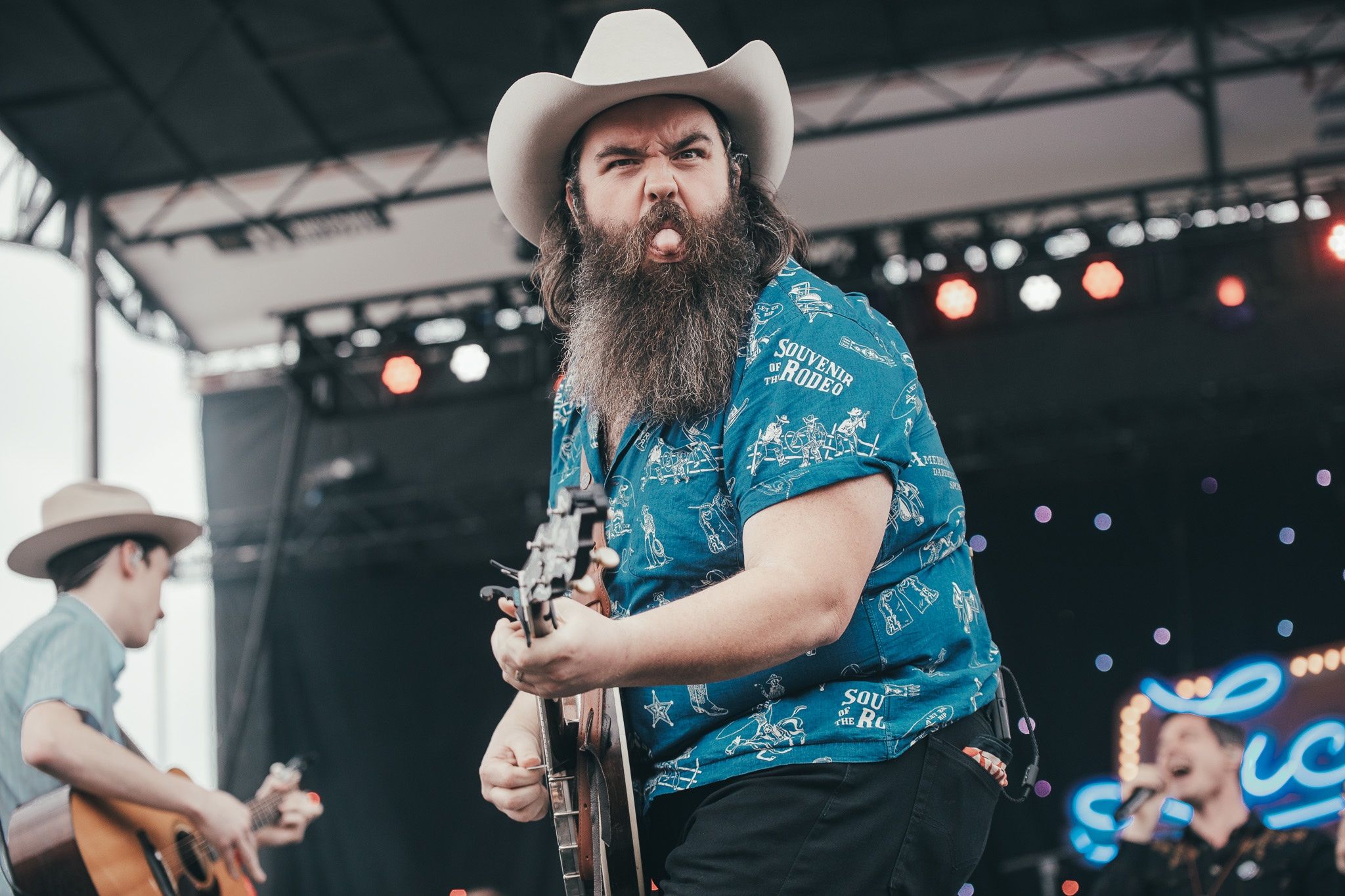 Holler Country Music