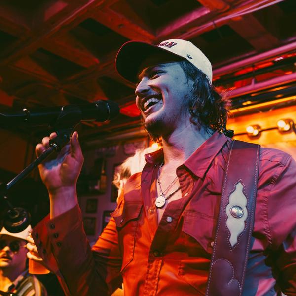 Chandler Walters performing live