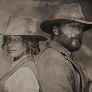 Holler Country Music