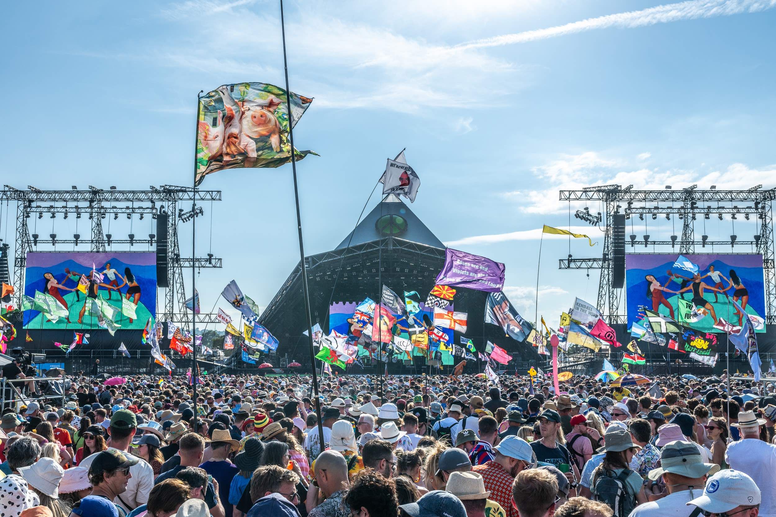 Glastonbury 2024 LineUp, Dates & Tickets Holler