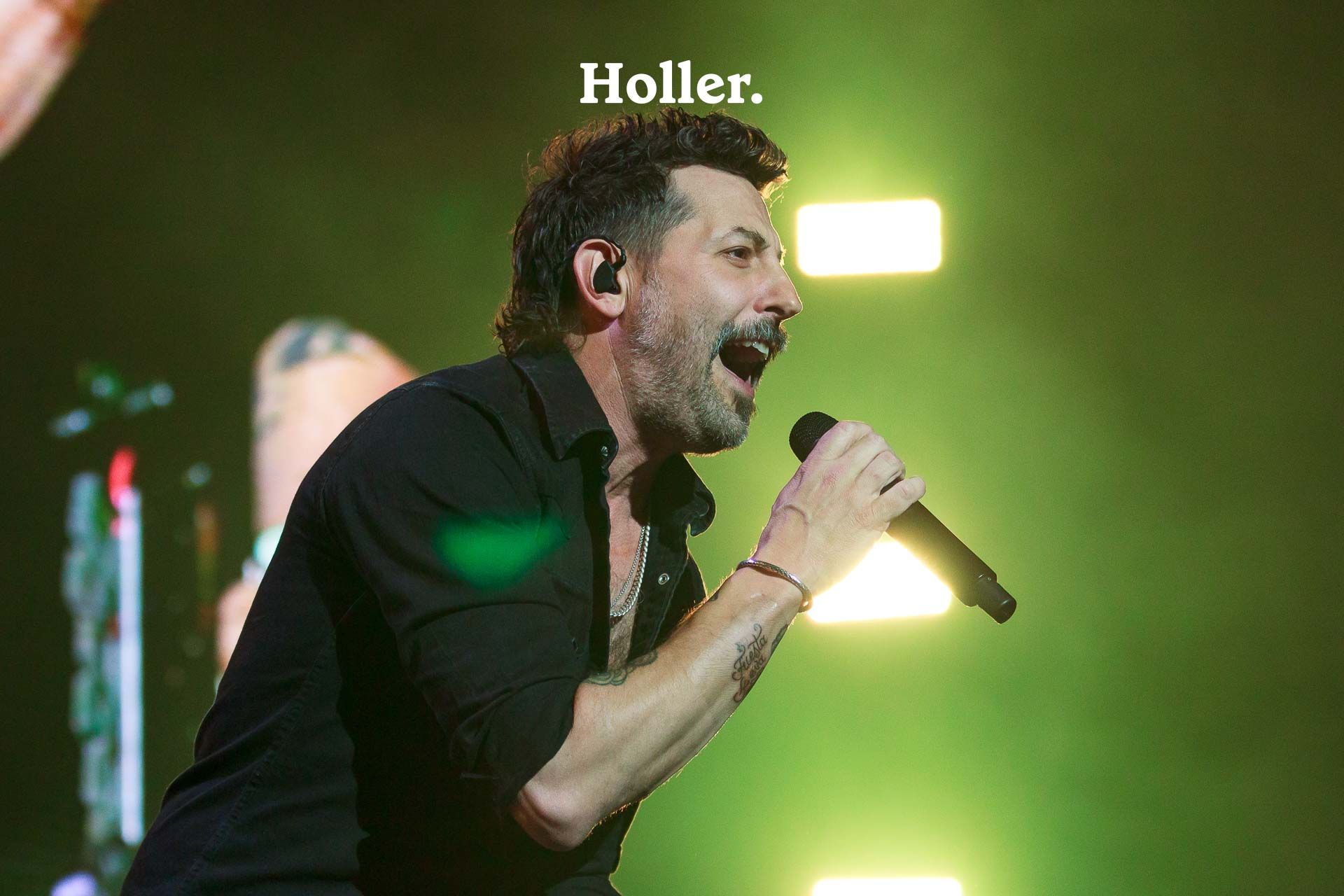 Moon Crush: Odies Beach Vacation 2025