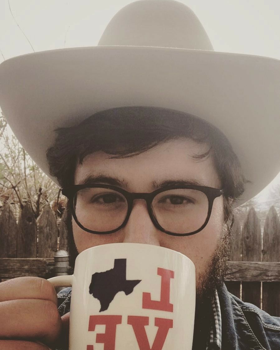 Holler Country Music