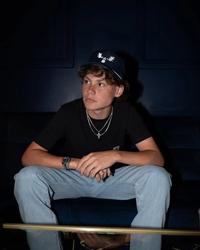 Maddox Batson looking up