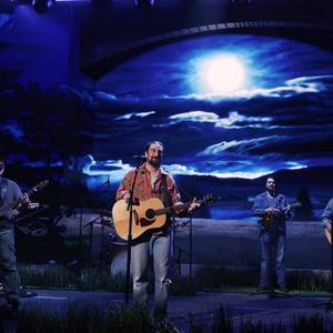 Noah Kahan performing live in 2026