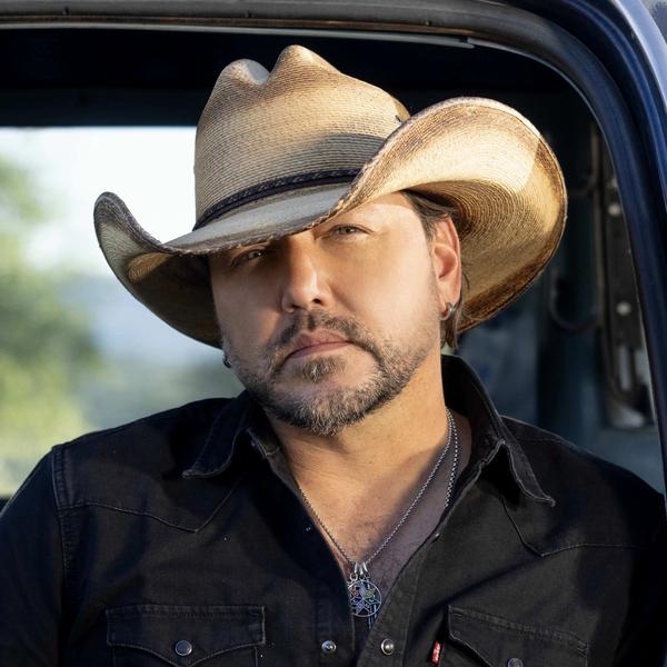 Jason Aldean press photo 2025