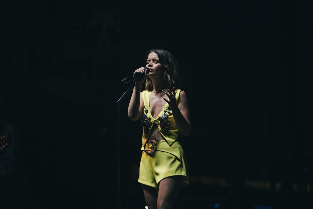 Maren Morris at Merlefest 2023 by Laura Ord