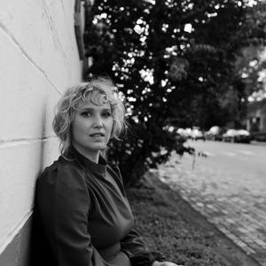 Stephanie Lambring
