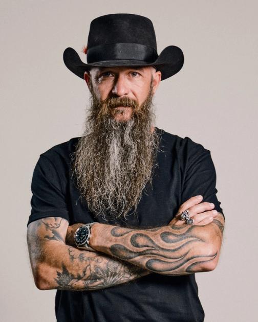 Cody Jinks Shares Video for 'In My Blood' Featuring Charlie Starr of ...