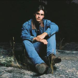 Holler Country Music