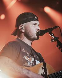 Holler Country Music