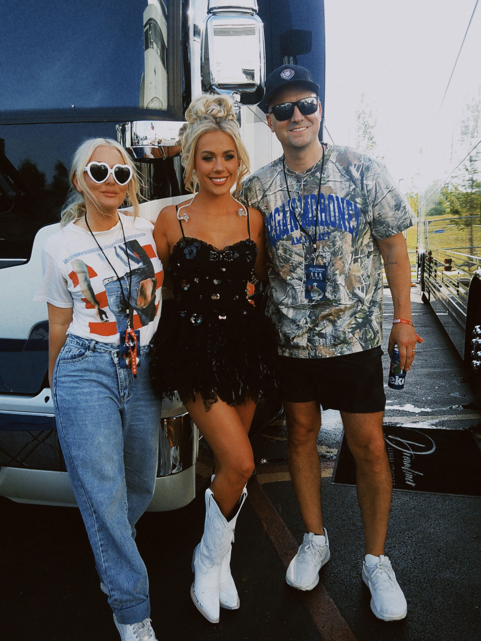 <p>Artist - Jessie Jo Dillon, Megan Moroney & Luke Laird</p>