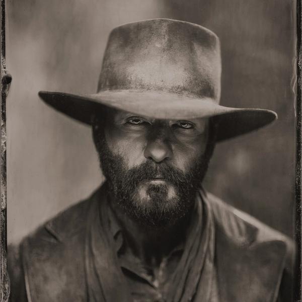 Tim McGraw headshot in 1883