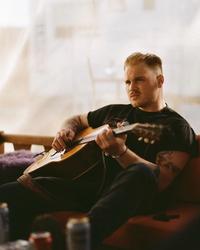 Artist - Zach Bryan 26