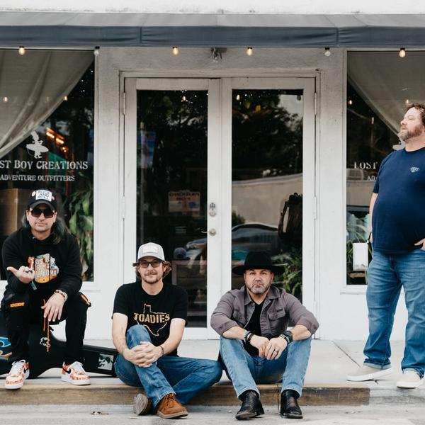 Artist – Cross Canadian Ragweed 1