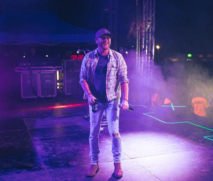 Cole Swindell's ‘She Had Me At Heads Carolina’ Wins the 2023 ACM Award