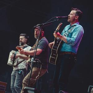 Holler Country Music