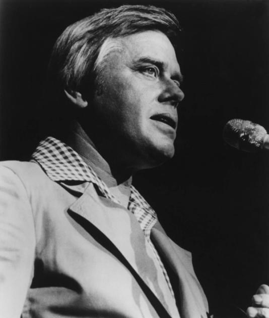 tom t. hall net worth - Ilustrasi 3