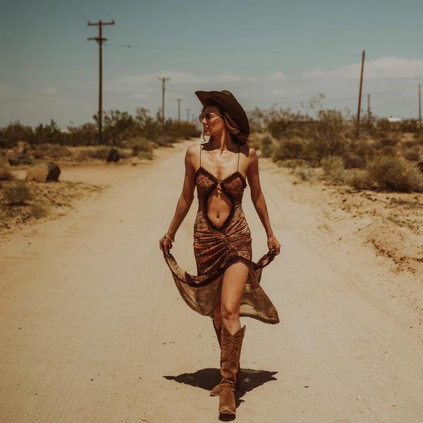 Holler Country Music