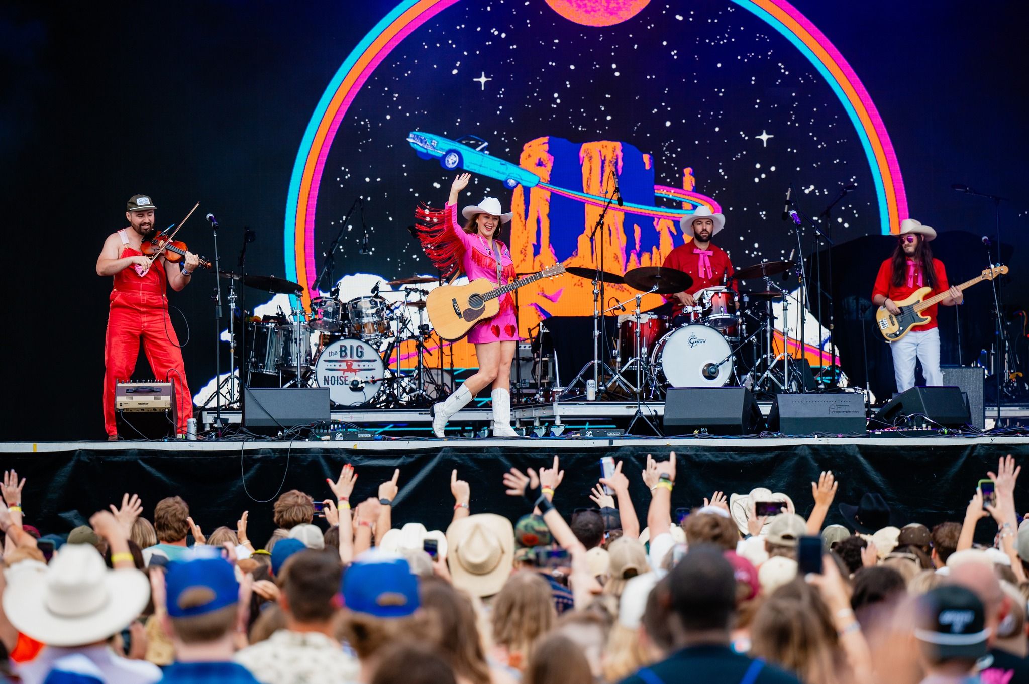 <p>Kaitlin Butts performing at Railbird 2024</p>