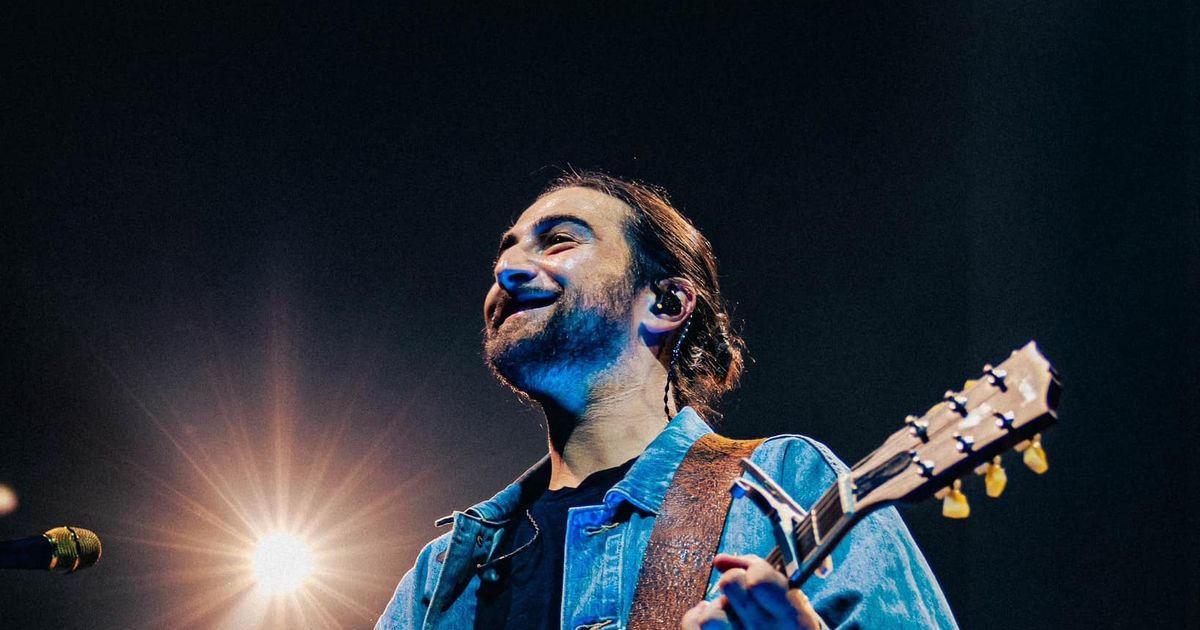 Photo: holler.country Noah Kahan Announces 2027 UK and Ireland Stadium Tour Dates