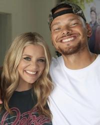 Artist - Kane Brown & Lauren Alaina 1