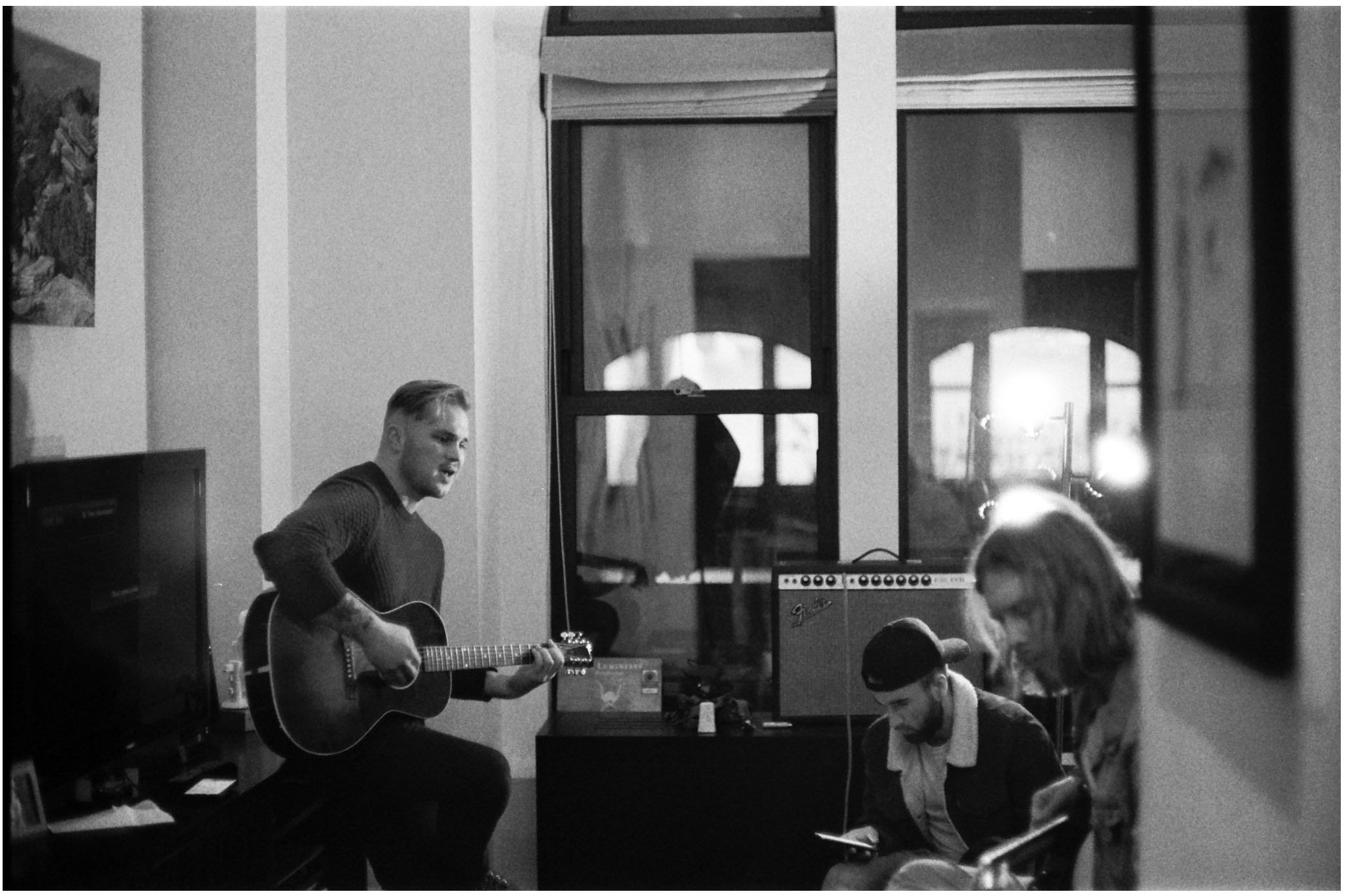 Zach Bryan Shares Haunting Cover of Watchhouse's ‘Daylight’ Holler