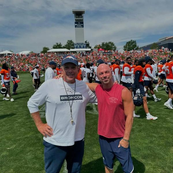 Artist - Kenny Chesney & Sean Payton 1