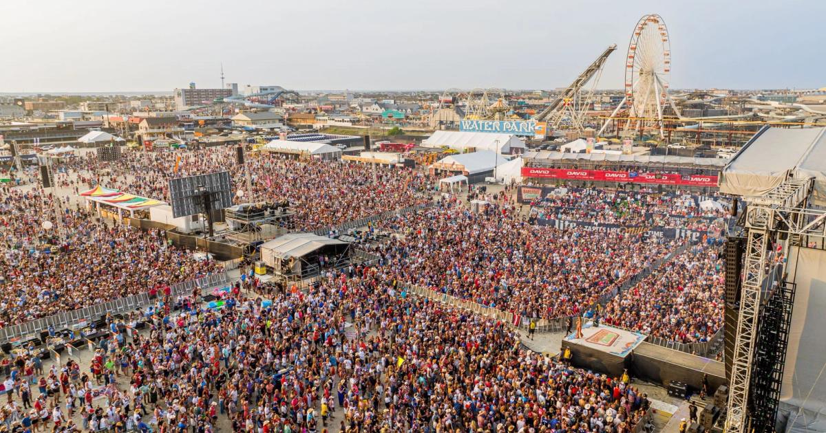 Barefoot Country Music Festival 2024 Line Up Dates Tickets Holler barefoot-country-music-festival-2024-line-up-dates-tickets-holler