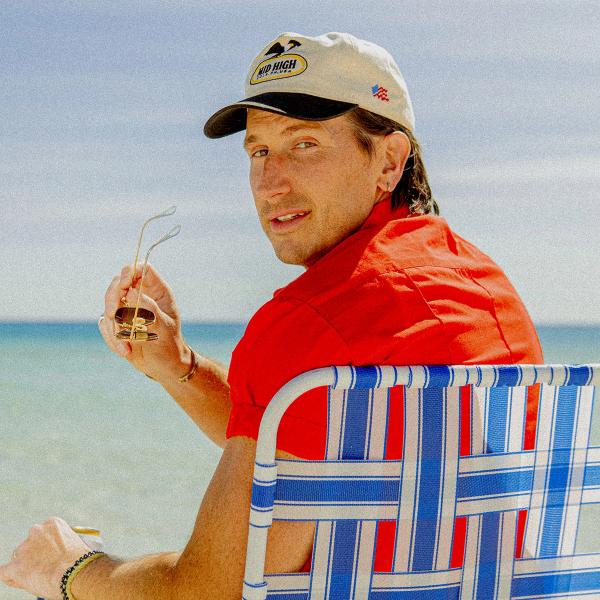 Holler Country Music