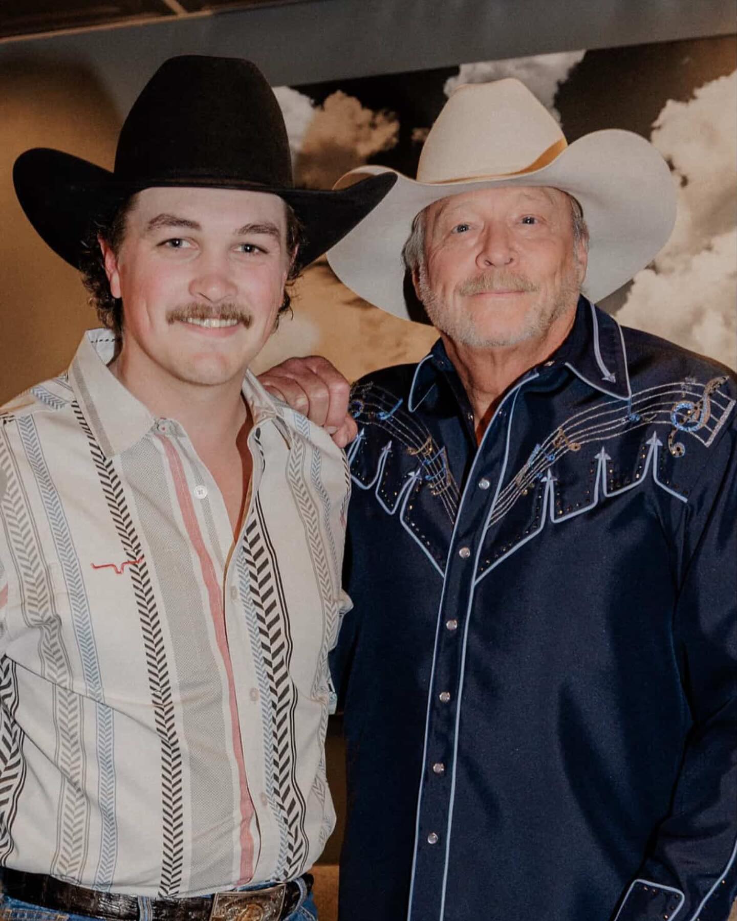 Breaking Down the Wild Conspiracy Theory That Alan Jackson is Zach Top's Father | Holler