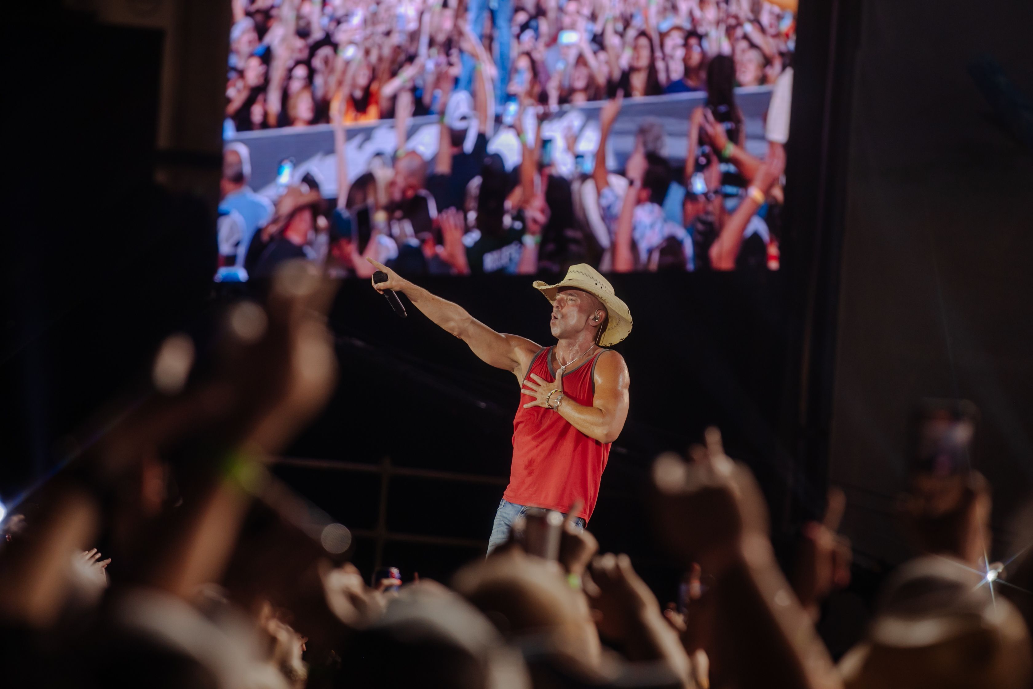 Kenny Chesney Adds New Amphitheater Dates to His Stadium Tour