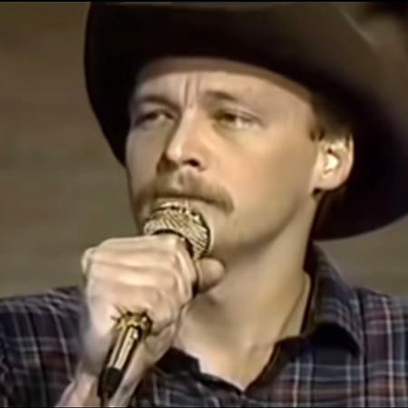 Artist - Alan Jackson 1985 Performance