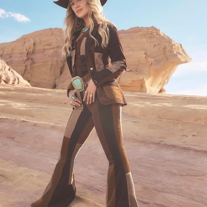 Holler Country Music