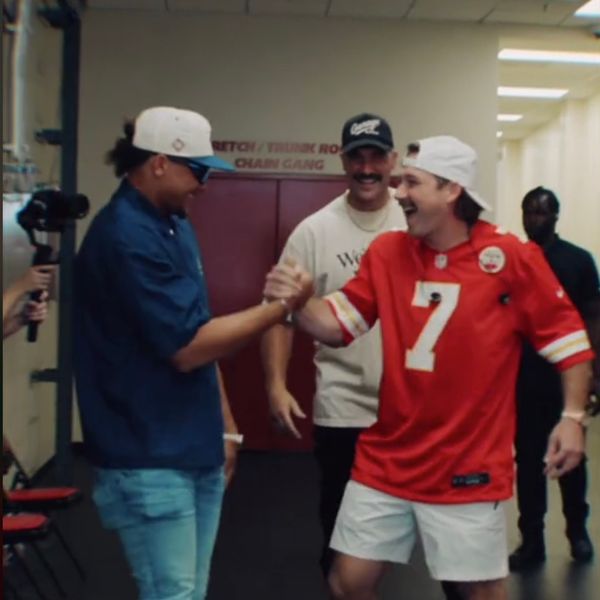 Artist - Morgan Wallen, Travis Kelce & Patrick Mahomes