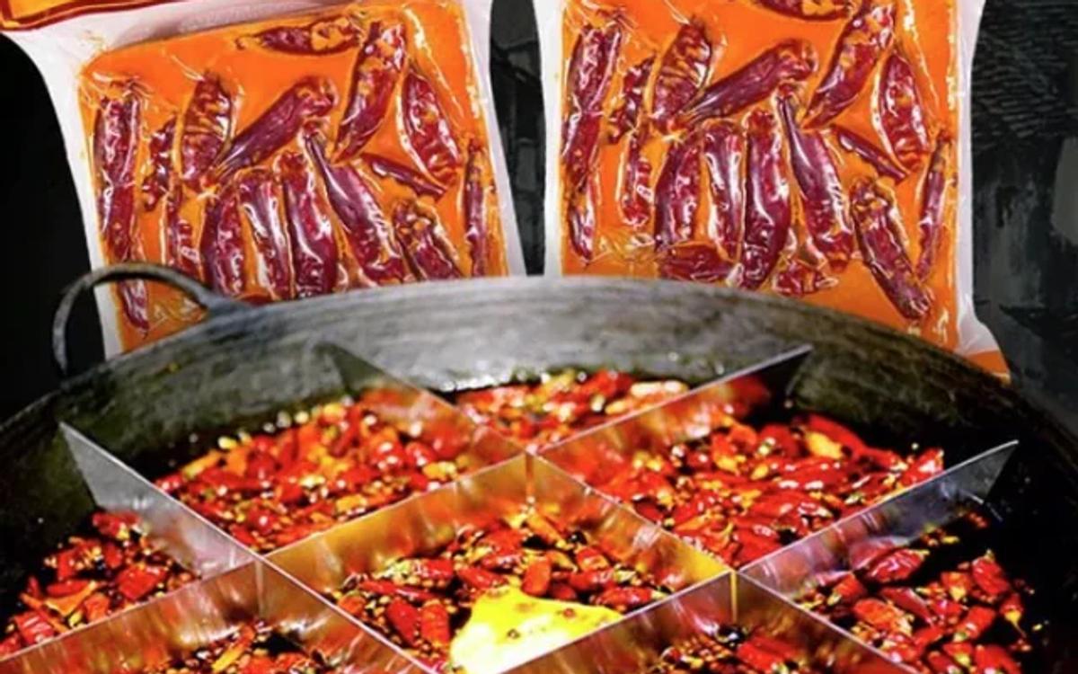 Best gifts to bring/buy from Chongqing