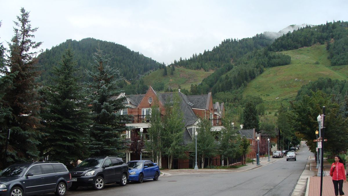 Aspen School District and Relocation Considerations – Aspen Nima (1)